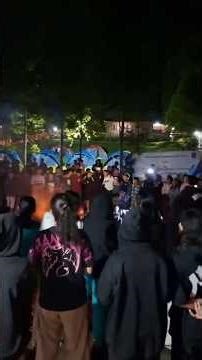 Laskar pelangi ditengah api unggun