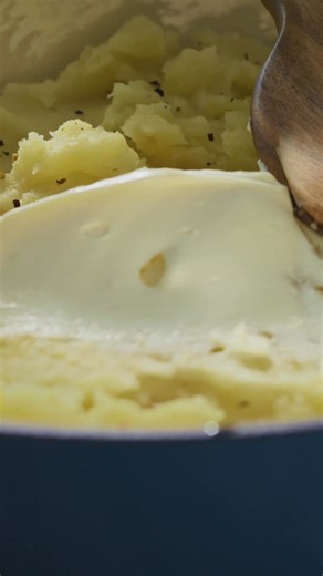 Venture beyond the bagel and discover a whole new world of creaminess. | Philadelphia Cream Cheese