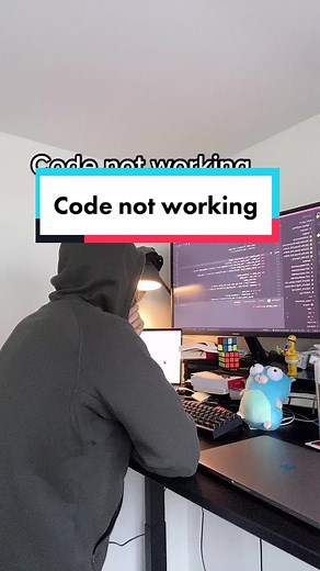 😫😎 #programming #codingtiktok #learntocode #codingforbeginners #relatable #codingfunny #codinghumor #coderlife #coding