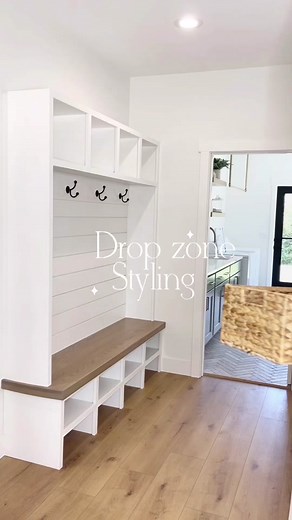 Super simple way to style your drop zone! ☺️ I am curious for anyone who has a drop zone is yours connected to your laundry room or did you keep it a separate space? #dropzone #entryway #styling #interiors #ltkhome #home #himedecor #throwpillows #throwblanket #wovenbaskets #storagebasket #interiors #interiordesigner #abercrombie #amazonhome #amazoninfluencer #designinspo #inspo #pleasantlybuilt #foryou #foryoupage #foryoupageofficiall