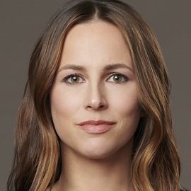 Alicia Menendez | Keynote Speaker | AAE Speakers Bureau