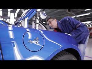 Production de l'Alpine A110 à l'usine de Dieppe