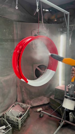 Motard rims. Powder Coated- 2 tone (cola red and white) with gloss finish! For more info pls send us a DM! Puntod CDO city#LaGaraheMotorcycles#LaGarahePowderCoating #ClassicCustomMC#CustomCulture | La Garahe Motorcycles - Classic Custom MC