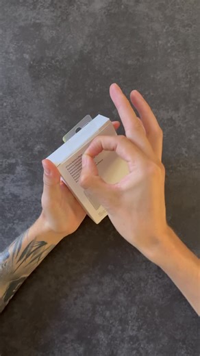 SK_Tecnologia on Instagram: "Technology_sk tenemos la solución: batería portátil de 10.000 mAh con MagSafe, carga rápida, segura y sin cables ⚡📱 Este power bank magnético permite recuperar hasta un 70% de batería en minutos, cuidando tu dispositivo y garantizando compatibilidad y durabilidad 🔒✅ Vendemos accesorios tecnológicos premium accesibles, con atención personalizada y compra sin riesgos 💯🤝 🚚 Envíos a todo Costa Rica 💵 Pago contra entrega 📦 Entregas rápidas 📩 Escribinos por mensaje