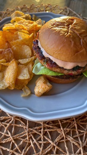 Delicious Shrimp Burgers Recipe