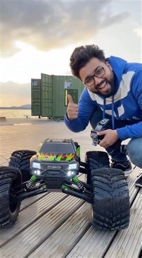 Indian Monster Trucks lighthouse sa