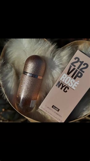 ✨ Elegancia que deja huella ✨ Descubre el poder y la sofisticación de los perfumes de Carolina Herrera 💎🌹 Fragancias irresistibles para mujeres y hombres que aman destacar en cada momento. 💖 Aromas duraderos 🔥 Originales y exclusivos 🎁 Perfectos para regalar o consentirte Haz que tu presencia hable antes que tú ✨ 📩 Escríbeme y encuentra tu aroma ideal. #carolinaherrera #perfumesoriginales #perfumelover #fragancias #huelerico