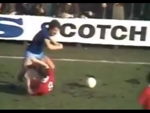 Liverpool v Middlesbrough 1977 JIMMY CASE v SOUNESS