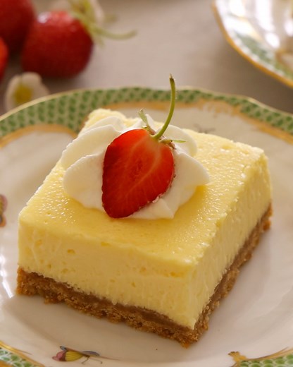 15K views · 364 reactions | These cheesecake bars with a buttery graham cracker crust are creamy, rich, and so easy to make — no need for a water bath! | Preppy Kitchen | Facebook