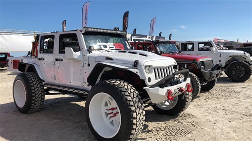 Are you ready for intense Jeep action?