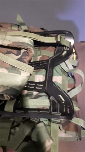 load lifter straps for the molle ii rucksack.