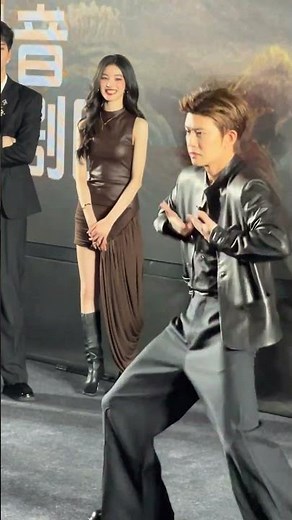 Ren Jialun dancing Nobatidao 😳 Too handsome, caught me off guard! #allenren #cdrama #shorts