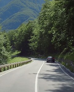 Traverse through the midnight streets quietly while still feeling Jaguar's unmistakable purity of line with the all-electric I-PACE. Experience it for yourself by booking a test drive today: jaguar.ph/jaguar-range-i-pace | Jaguar
