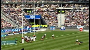 Three tries in five minutes? Scotland cut loose and did just that #OnThisDay in 1999 to give themselves an outside chance of claiming the title (though they woud need a favour from Wales the next day...) | Guinness Men's Six Nations