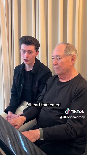 Singing with Neil Sedaka: A Memorable Experience