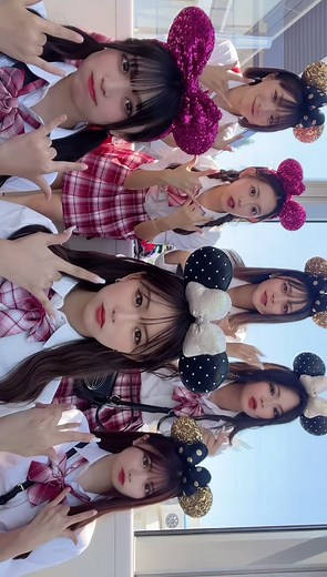 今日19時から‼️ディズニーのvlog動画アップするね〜！！！お楽しみに💞 #sweet16委員会