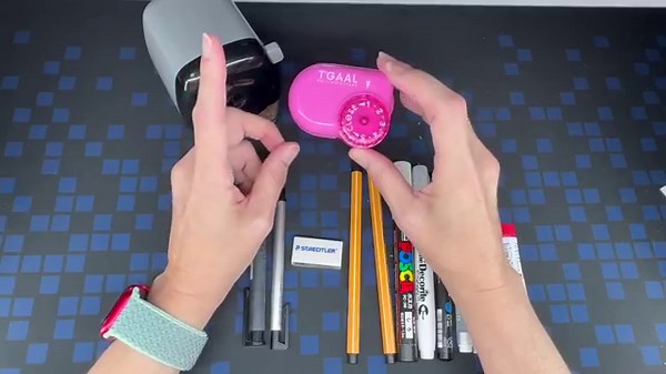 5 Essential Tips for Beginner Colorists - Bring your pages to life!