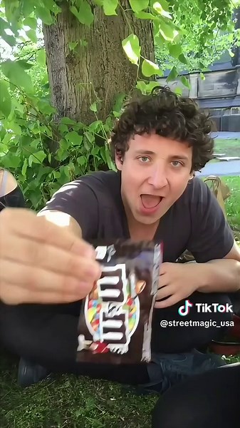 Best Street Magic Tricks You Can Learn Today