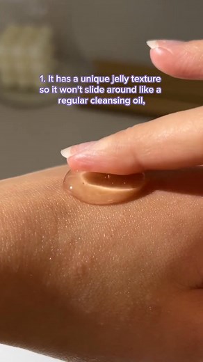 Meet Makeup Re-Wined: the jelly-to-oil cleanser that melts away your day 🍷 | KraveBeauty