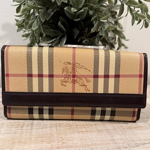 Burberry Checked Long Snappy Trifold Wallet with COA EUC