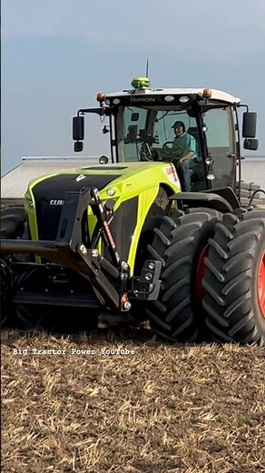 CLAAS XERION 5000 Tractor #bigtractorpower #claas #tractor #automobile #agriculture