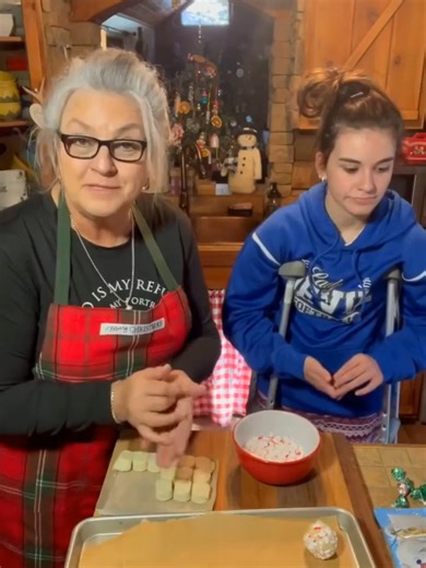 Peppermint Sugar Cookies Recipe with 3 Ingredients