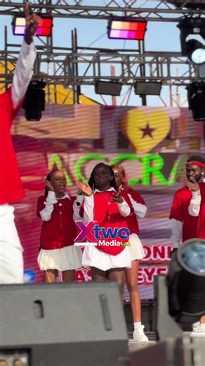 Medikal Surprises Latifa at IndomieFest