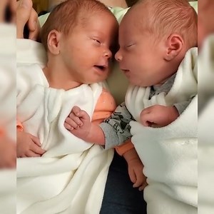 332K views · 10K reactions | Double Blessing, Double Loves  Funny Babies  Cute Babies  Baby Lovers #twins #twinbabies #cute #baby | WOA Best Babies | Facebook