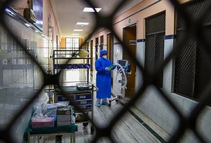 Passenger onboard SpiceJet flight from Bangkok to Delhi suspected of coronavirus, quarantined - BusinessToday