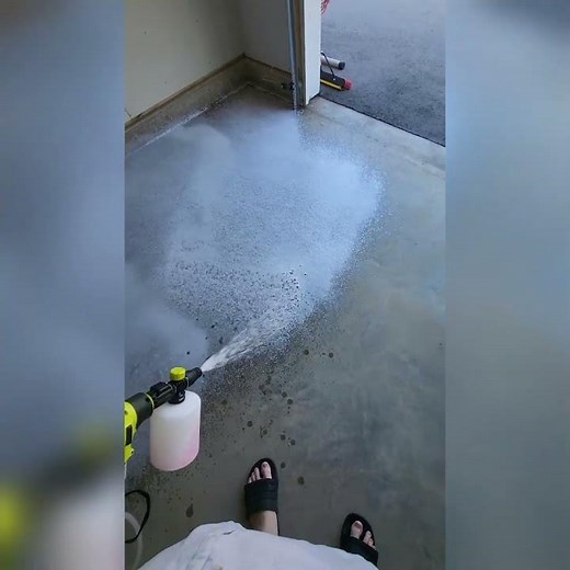 RYOBI 40V HP Brushless EZClean 600psi power cleaner