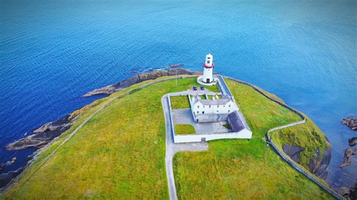 📍Galley Head Lighthouse, Rosscarbery, County Cork The Galley Head Lighthouse in County Cork, Ireland, stands on a headland overlooking St. George’s Channel. It was built in the 19th century and played a crucial role in maritime safety. Today, it’s part of the “Great Lighthouses of Ireland” initiative #ireland #Explore #irelanddaily #discoverIreland #fypシ゚viralシ #InstaGood #fypage #nature #fypシ #travel #irelandtrip #FacebookReelsViral #fypviralシ #irelandtravel #fypシ゚ #Travelmore #trendingnow #Ph
