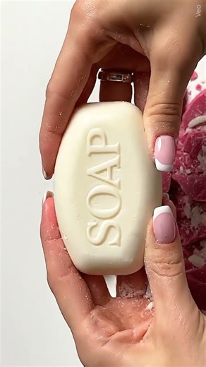 ASMR SOAP CRUSHING #asmr #relax #rainbowsoap #jabón #oddlysatisfying #justsoaps #cortedejabón #slime