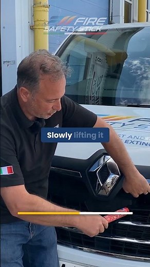 EXPERT guide on 'How to tackle a Car engine Fire?'