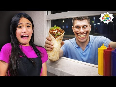 We SURVIVED the SCARY SHAWARMA KIOSK in REAL LIFE!