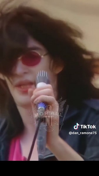 Ramones - Here Today Gone Tomorrow live at US Festival 1982 #ramones #Ramonesforall #theramones