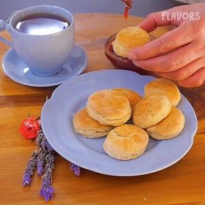 318K views · 288 reactions | Enjoy your tea like the english with these delicious scones | Flavors | Facebook
