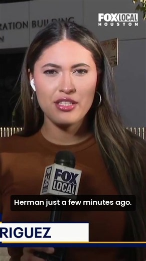 The controversy surrounding Flock cameras continue in Harris County as Commissioner Lesley Briones confirms all the cameras under her jurisdiction have been shut off. FOX 26 reporter Angie Rodriguez has more information.