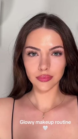 My Glowy Makeup Routine – Short and Simple