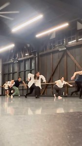 Kaget lagi dapet lagu Catch Me If You Can - Don’t Break The Rules! Stylistically i really love this choreo by Mr. Louie George 🫶🏼✨ - #Musicaltheater #jazz #dance #danceclass #dancer #dancevideo | Ayu G