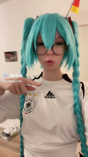GERMAN MIKUU🇩🇪 #miku #hatsunemiku #cosplay #hatsunemikucosplay #mikucosplay #germanmiku #germany #germanmikucosplay