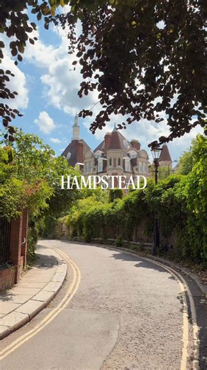 Hampstead, London 💚🇬🇧 #hampstead #london #england #unitedkingdom #uk #fblifestyle | It's So London
