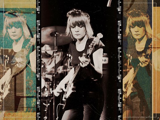 What makes Talking Heads' Tina Weymouth an exemplary bassist?