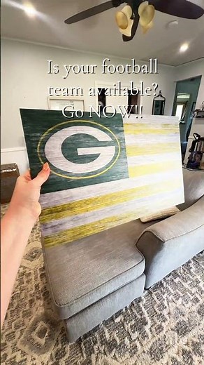 Ultimate Football Fan Gift Guide 2023: Top Picks for Loyal Fans! #footballgift #fangear