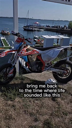 This summer was crazy🤩☀️#summer #motorcycle #supermoto #dirtbike #fy