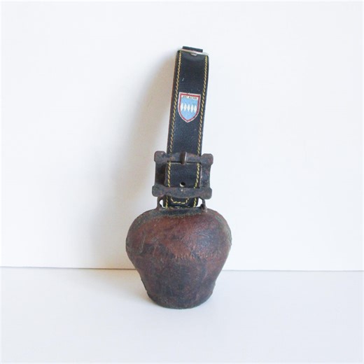 Cloche à vache ancienne en métal, France, Art populaire primitif des années 1900, cloche faite main, ancienne vache, France - Etsy France