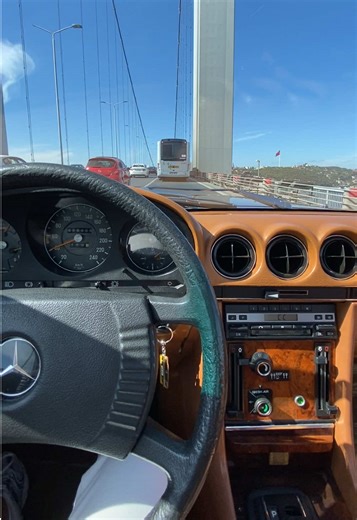 #w107 #mercedesbenz #classiccar #w115 #cengizkurtoglu