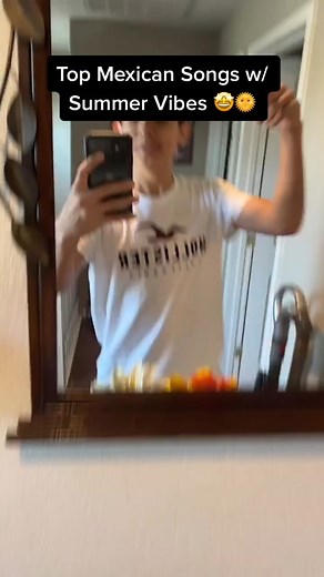 Top Mexican Songs w/ Summer Vibes 🤩🌞