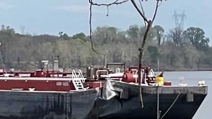 Barge hits bridge near Kerr Lock & Dam