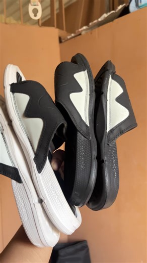 Stylish Slides Slippers for Men: Comfort and Fashion