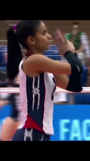 Winifer Fernández: Dominican Volleyball Player